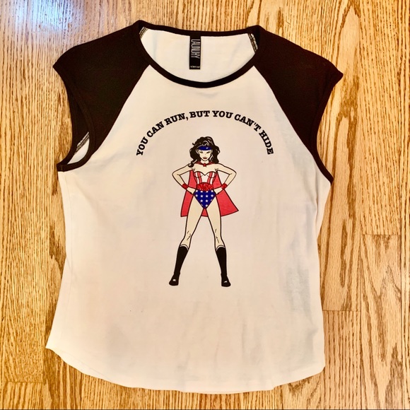 Laundry-Shelli Segal WONDER WOMAN tee🤩 - Picture 4 of 8
